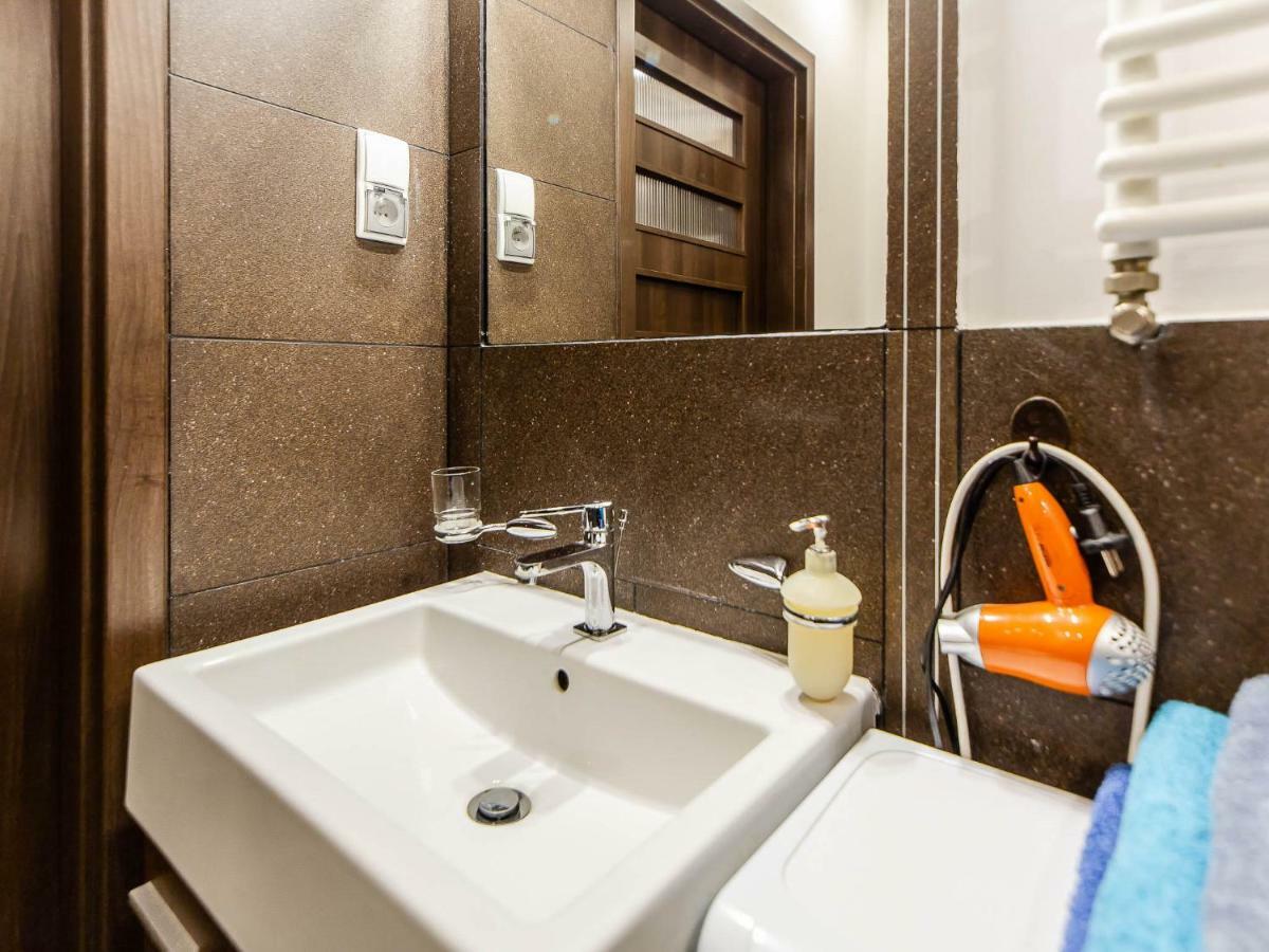 Apartament Pomaranczowy Z Basenem,Sauna-Blisko Morza. كولوبرزيغ المظهر الخارجي الصورة