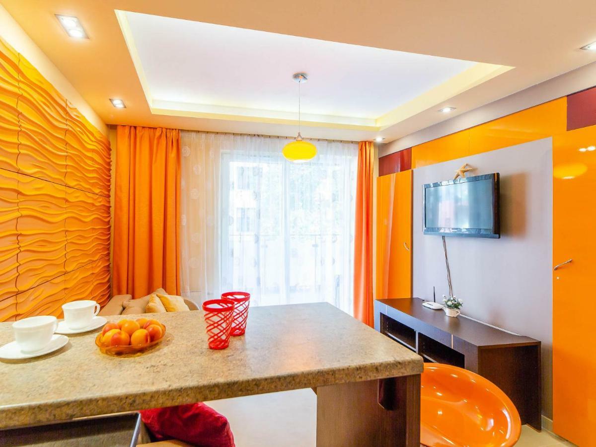 Apartament Pomaranczowy Z Basenem,Sauna-Blisko Morza. كولوبرزيغ المظهر الخارجي الصورة
