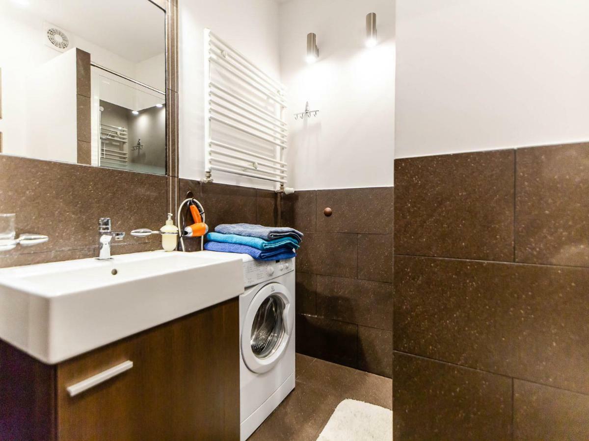 Apartament Pomaranczowy Z Basenem,Sauna-Blisko Morza. كولوبرزيغ المظهر الخارجي الصورة